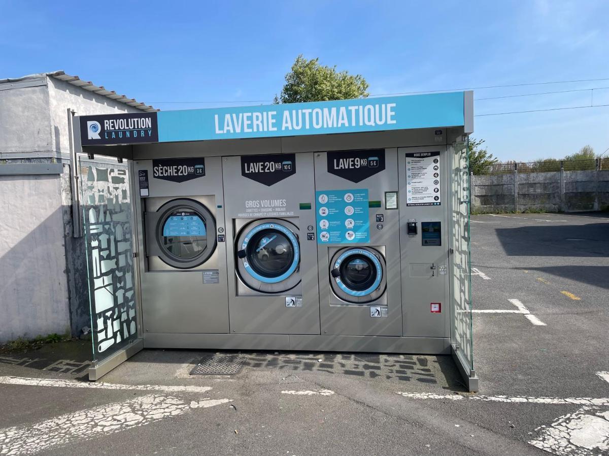 Studio Petit Plus Gaming ! Calais Exterior foto